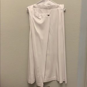Woman’s skirt